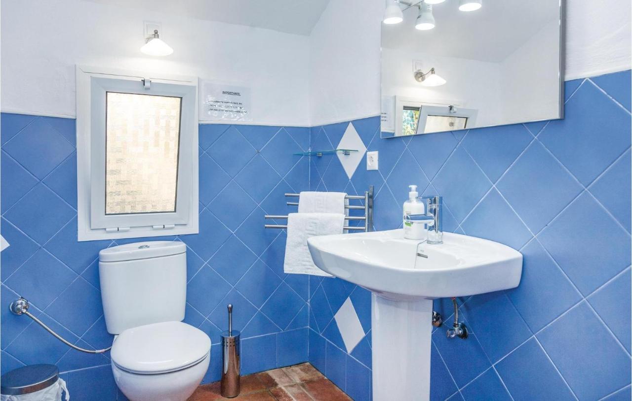 Awesome Home In Cadiz With Swimming Pool Ель-Ґастор Екстер'єр фото